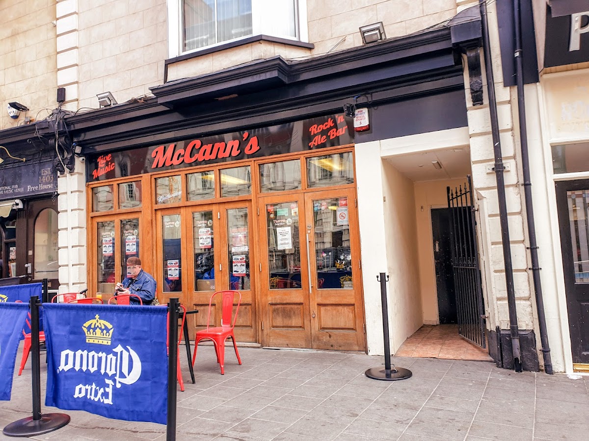 Mccann's Rock N Ale Bar